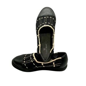 NWT TARYN ROSE Susanna Black Cream Woven
Slip-On Sneaker Loafer Shoe Size 6